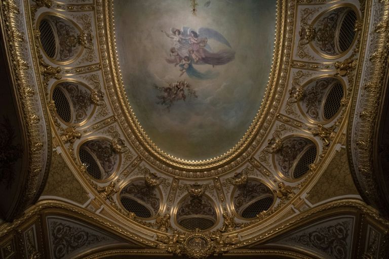 الردهة الإمبراطورية في مسرح فونتانبلو - أرشيفية