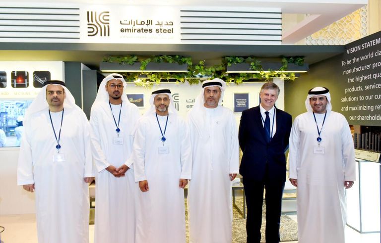 جانب من فعاليات مؤتمر "كونستراكت ستيل" في دبي