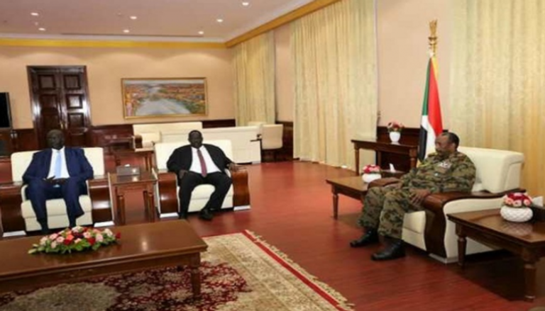 البرهان يلتقي مبعوث رئيس دولة جنوب السودان