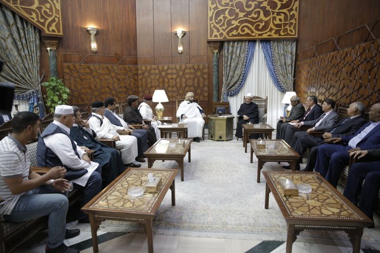 جانب من لقاء شيخ الأزهر مع وفد القبائل الليبية