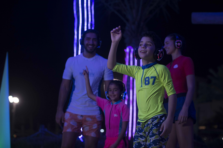 مظاهر الترفيه والسعادة - أرشيفية