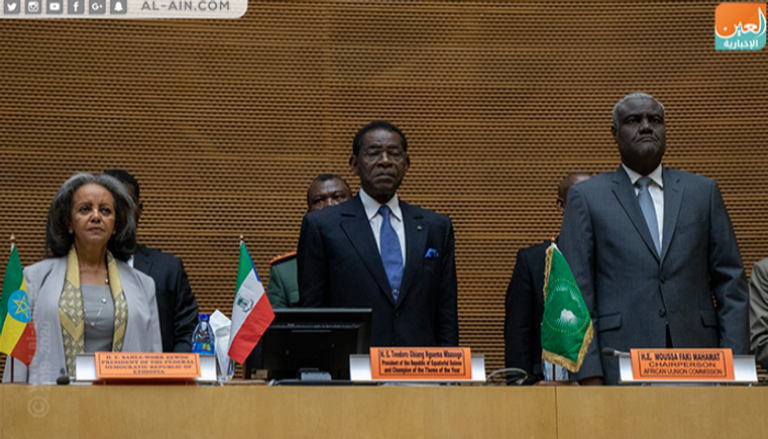 رئيسة إثيوبيا وبجوارها رئيس غينينا ورئيس مفوضية الاتحاد الأفريقي