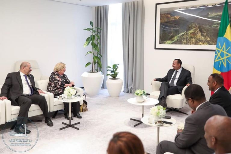 آبي أحمد يلتقي نائبة وزير الخارجية الإيطالي