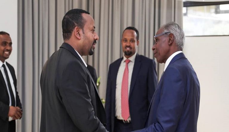 رئيس وزراء إثيوبيا يرحب بوزير الخارجية الإريتري