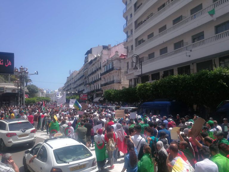 مظاهرة طلبة الجزائر مثول أكثر من 100 متهم أمام محكمة سيدي أمحمد في أسبوع واحد بالجزائر