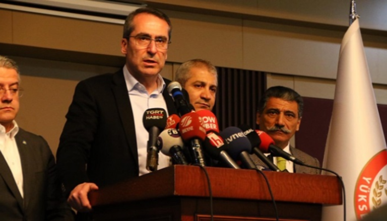 حسن سَيمَنْ نائب رئيس حزب الخير التركي المعارض