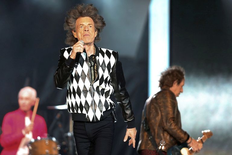 ميك جاجر المغني الرئيسي لفرقة The Rolling Stones