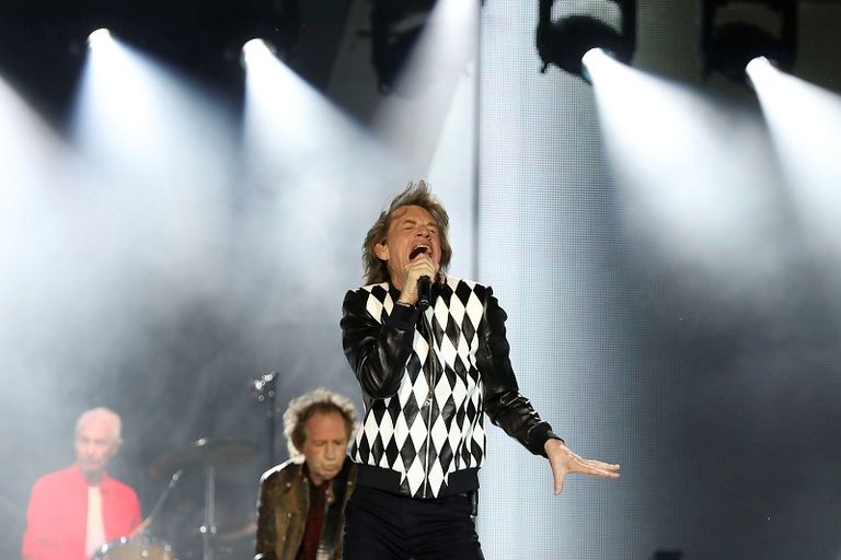 ميك جاجر المغني الرئيسي لفرقة The Rolling Stones