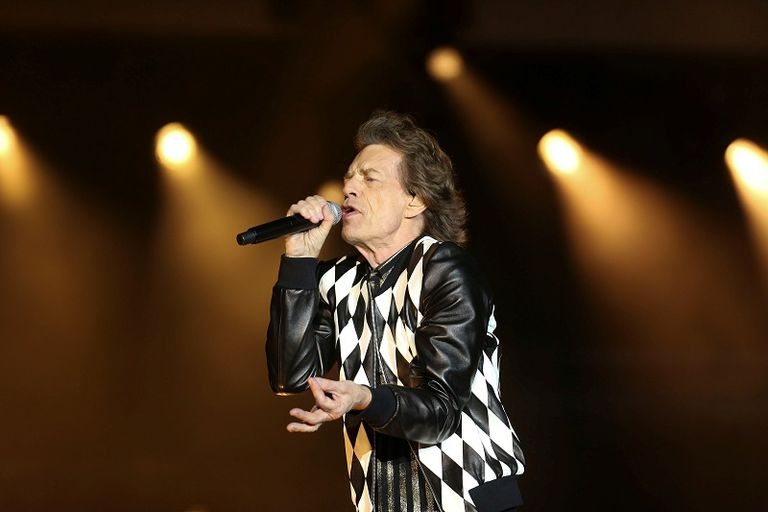 ميك جاجر المغني الرئيسي لفرقة The Rolling Stones
