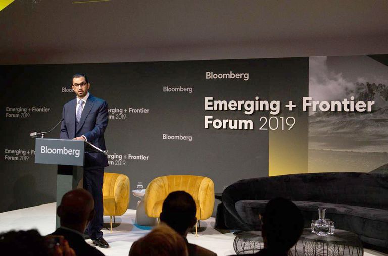 الدكتور سلطان بن أحمد الجابر وزير دولة الرئيس التنفيذي لشركة 