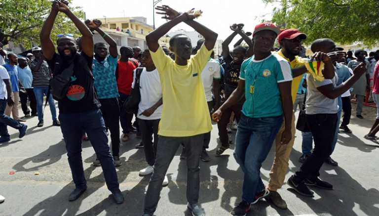 احتجاجات في العاصمة داكار بسبب مزاعم فساد علي سال- أرشيفية
