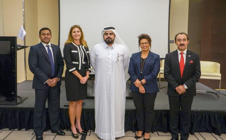 الحضور في ندوة معايير المنظمة البحرية الدولية لعام 2020 بدبي