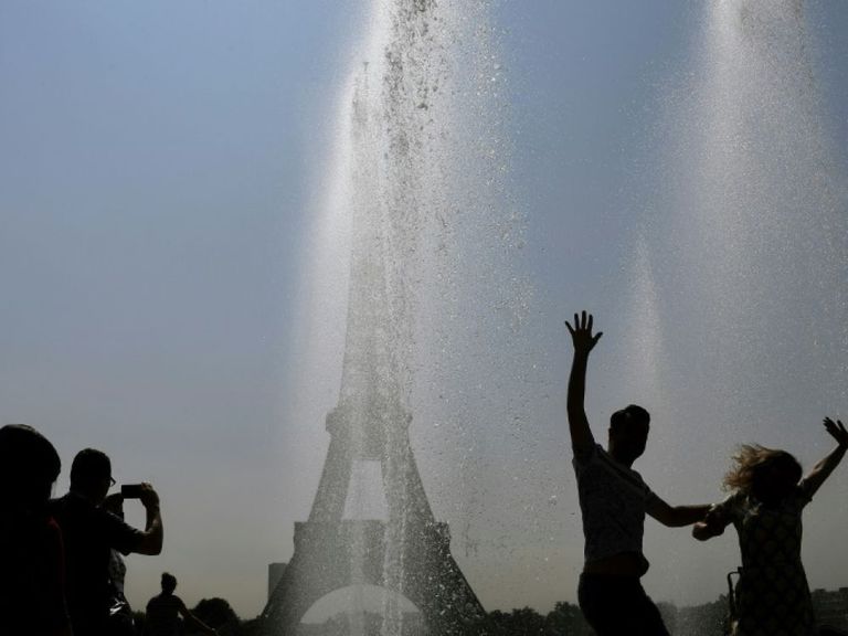 فرنسا تشهد موجة حارة غير مسبوقة - أرشيفية