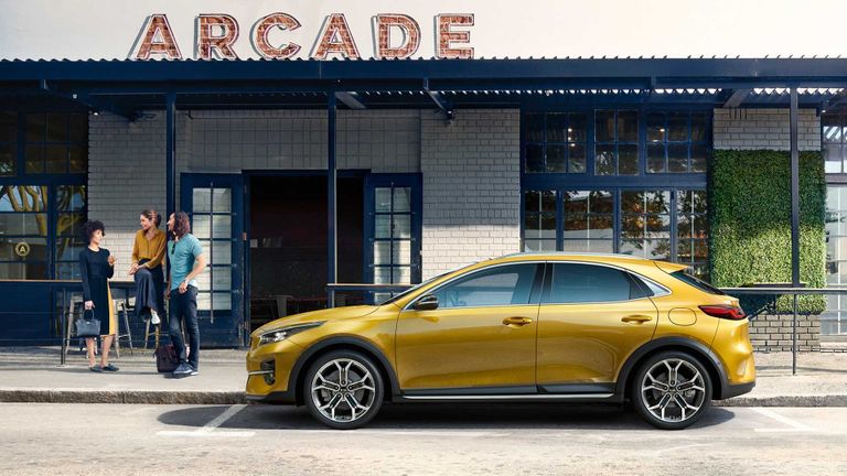 كيا تكشف عن طرازها الجديد XCeed 