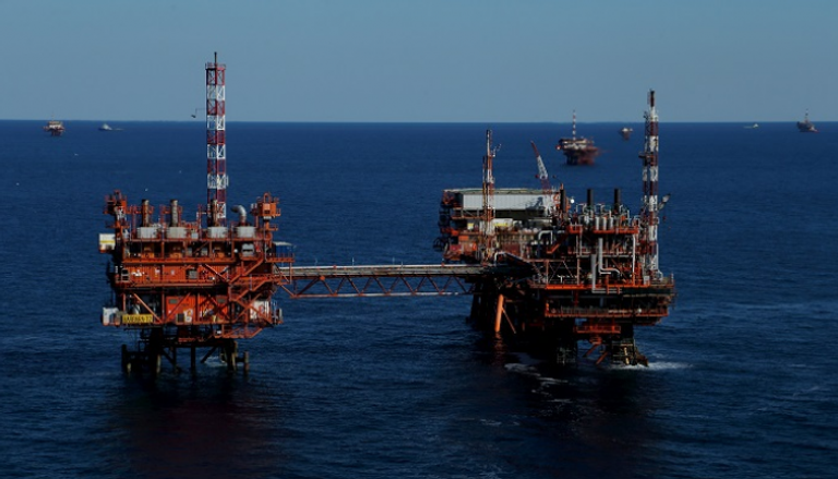 منصة نفطية في البحر الأدرياتيكي بكرواتيا - رويترز