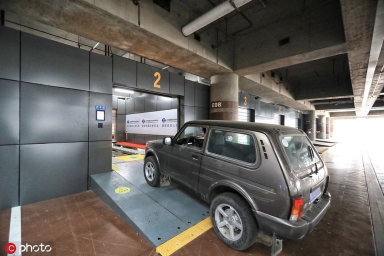 الجراج الذكي بمطار بكين الدولي