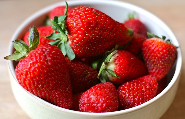 الفراولة للحفاظ على الأسنان أفضل الأطعمة لصحة الأسنان