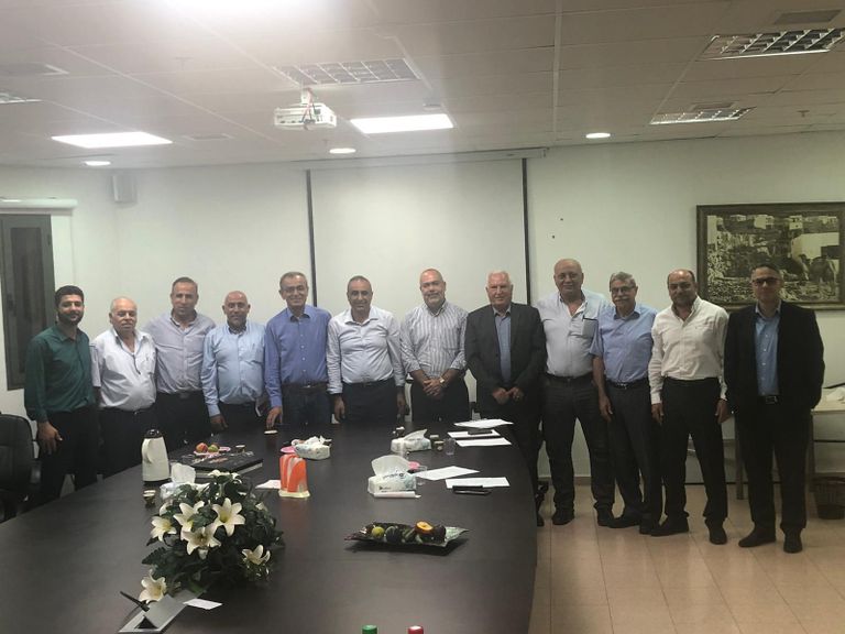 جانب من اجتماع ممثلي الأحزاب العربية