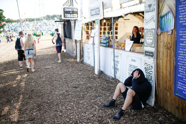 مهرجان جلاستينبري يمنع استخدام الزجاجات البلاستيكية في نسخة 2019