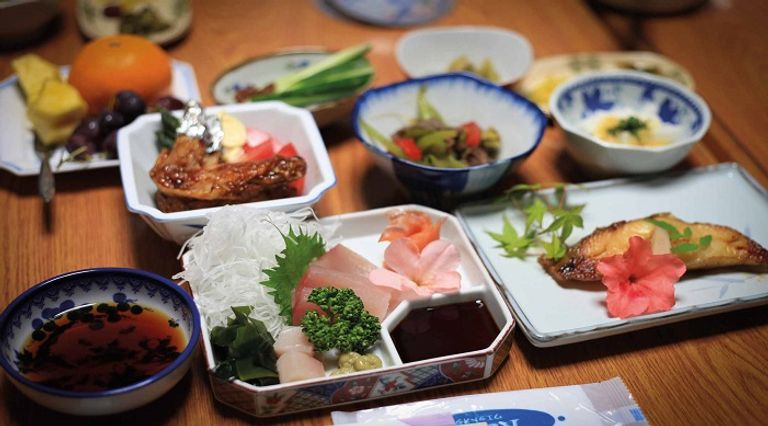 سر طول الأعمار في اليابان يعود للنظام الغذائي