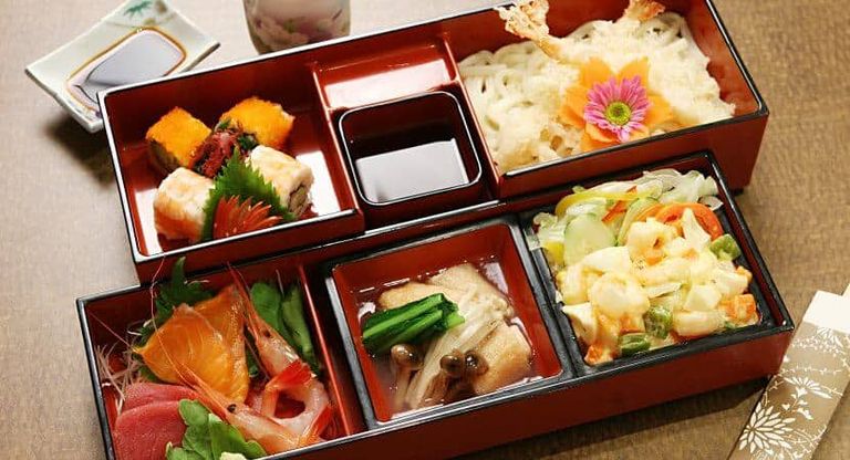 سر طول الأعمار في اليابان يعود للنظام الغذائي