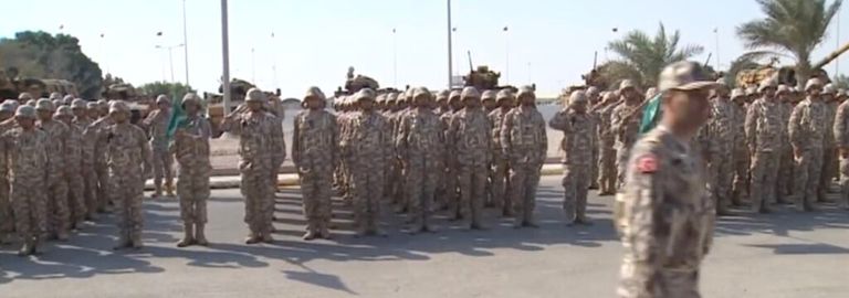 القوات التركية ترصد التطورات اليومية بالدوحة