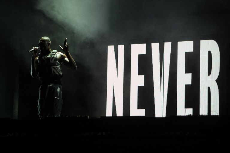 الفنان اللندني ستورمزي