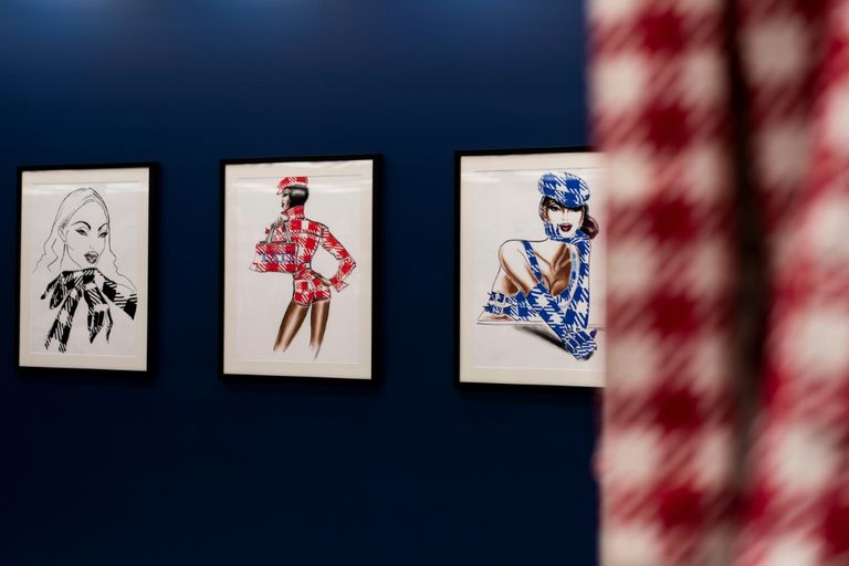 معرض أزياء أقيم بـ"جاليري علية" في باريس