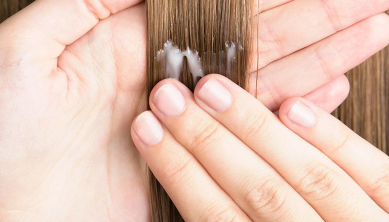 تصفيفة ذيل الحصان تضرّ الشعر