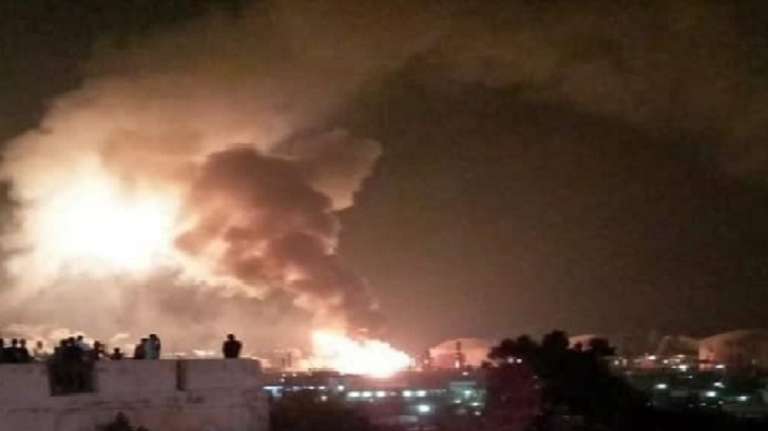 صورة متداولة لحريق السفينة