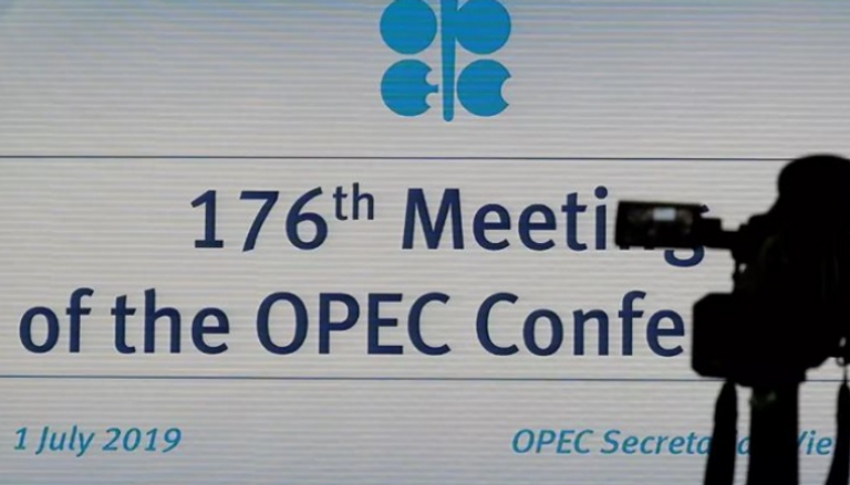 أوبك تتفق على تمديد اتفاق النفط حتى مارس 2020