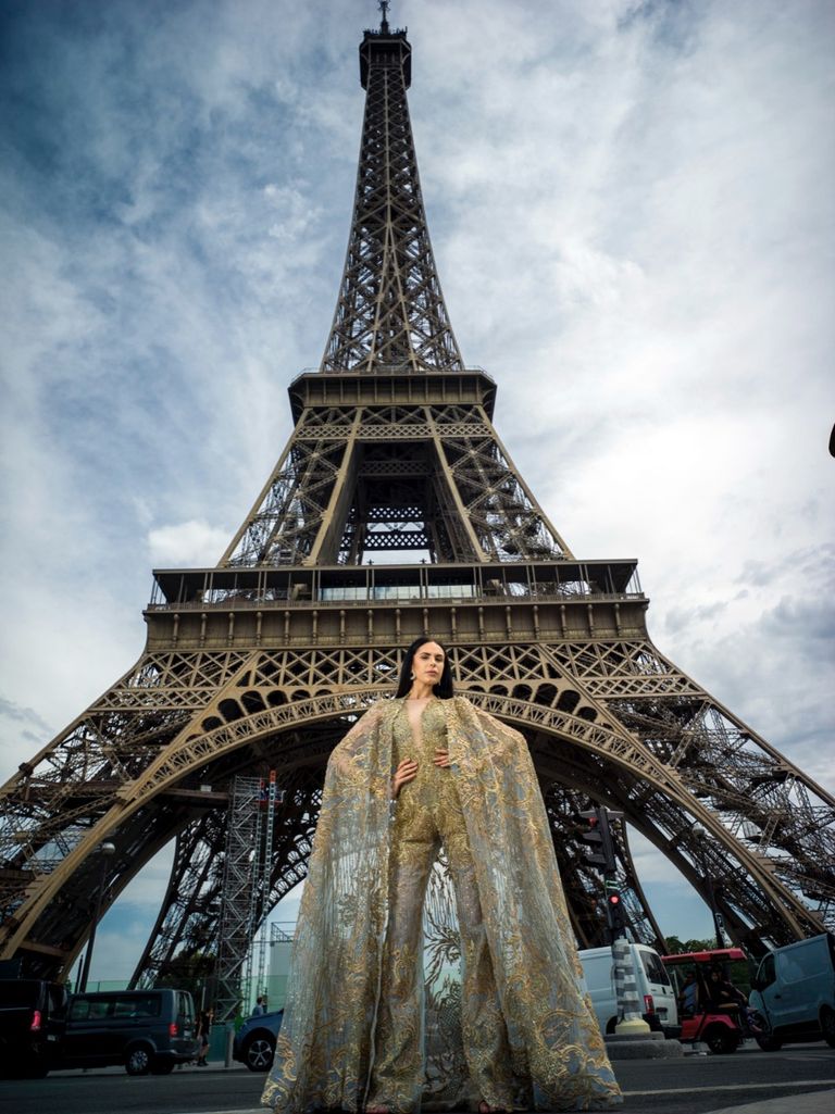 فساتين البحيري تنوعت بين القصيرة والمشغولة بالـ"hand made"