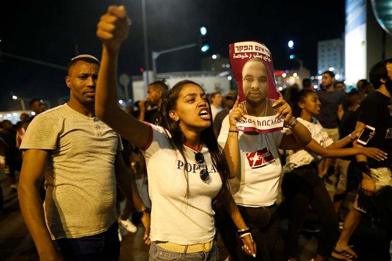 انتفاضة "يهود إثيوبيا" ضد الشرطة الإسرائيلية (أ.ف.ب) انتفاضة