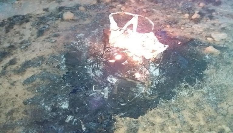 حطام الطائرة التي أسقطتها الدفاعات الجوية للجيش الليبي الدفاعات الجوية التابعة للجيش الليبي نجحت في إسقاط الطائرة
