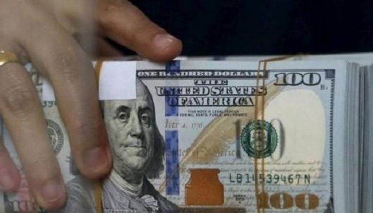 سعر الدولار في مصر يواصل التراجع أمام الجنيه