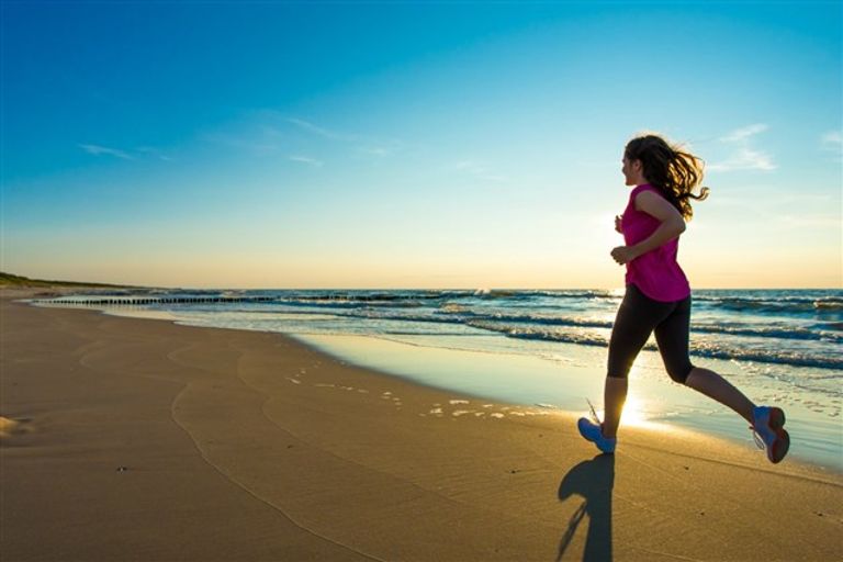 4 عادات تضمن سلامتك خلال المصيف - أرشيفية