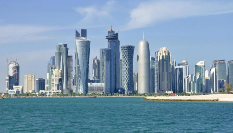 ضعف السيولة والطلب يهوي بصناعة العقار في قطر