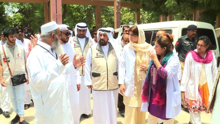 جانب من افتتاح المشاريع الصحية الإماراتية في باكستان