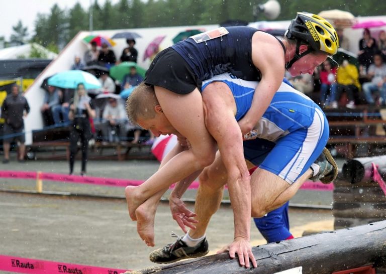 بطولة العالم لحمل الزوجات