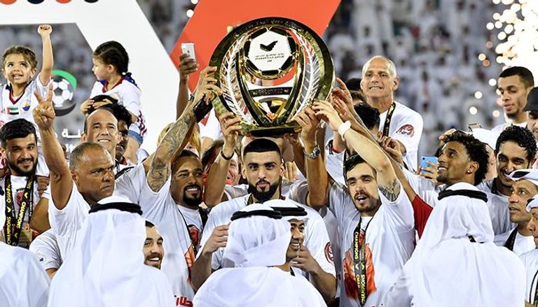 الشارقة بطل دوري الخليج العربي