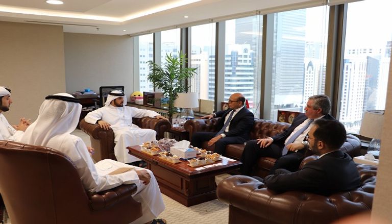 جانب من اجتماع سوق أبوظبي للأوراق المالية مع مورجان ستانلي