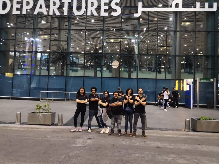 أشرف عبدالباقي وأعضاء فرقته