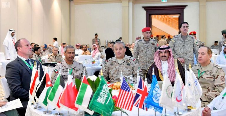 صورة جماعية للمشاركين في الورشة