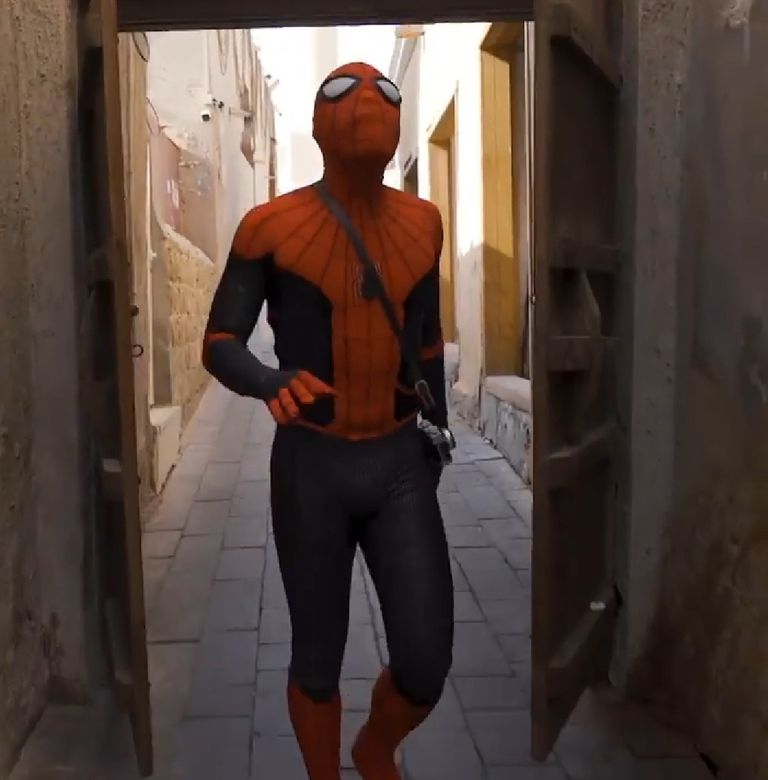 دبي.. محطة رئيسية لـ"سبايدر مان" ونجوم العالم