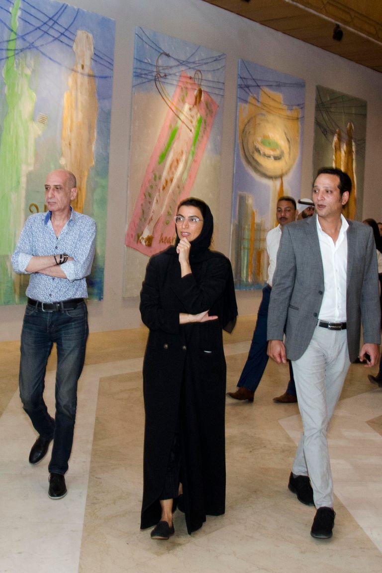 نورة الكعبي وزيرة الثقافة وتنمية المجتمع الإماراتية