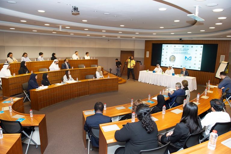 مؤتمر صحفي خاص بحصول الجامعة على اعتماد كلية الجراحين الأمريكية