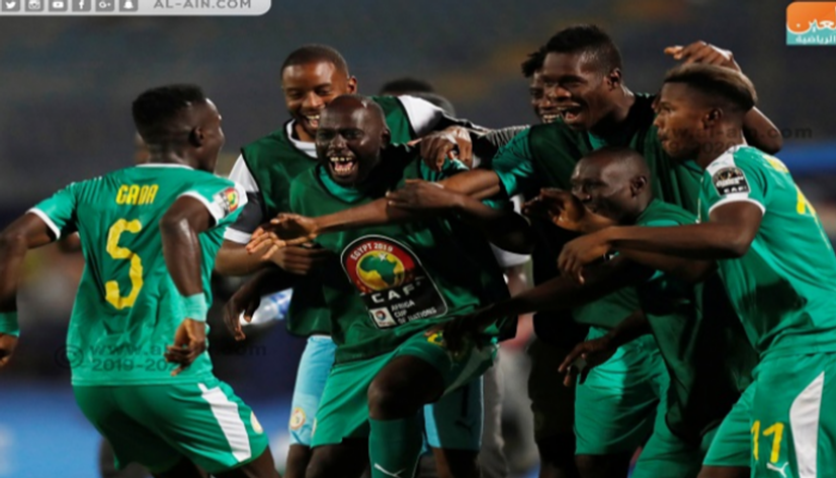 فرحة لاعبي السنغال