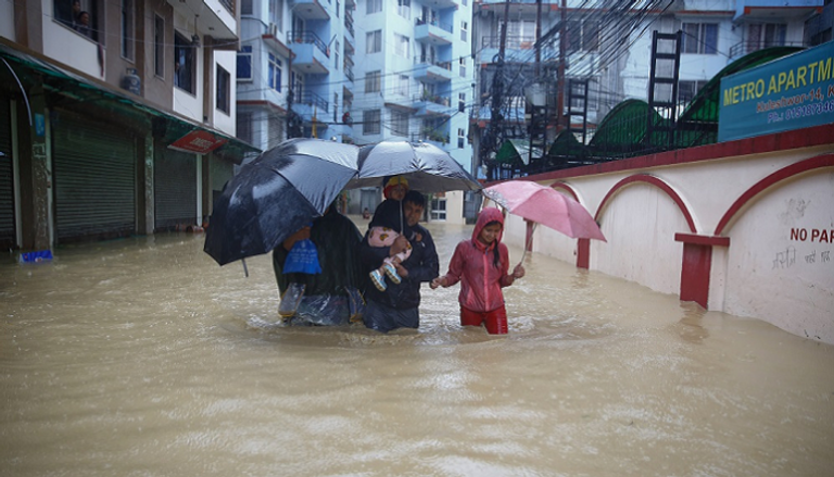 فيضانات عارمة تجتاح نيبال