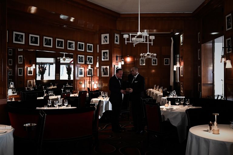 المطعم تعرض للتخريب خلال أعمال شغب شهدتها احتجاجات 