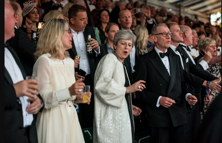 تيريزا ماي رئيسة وزراء بريطانيا